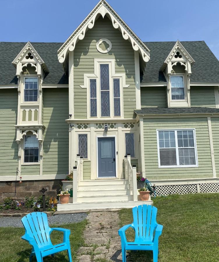 Seabank House Bed And Breakfast Hummingbird Pictou Eksteriør billede
